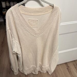 aerie Cream V-Neck Lightweight Knit Pullover